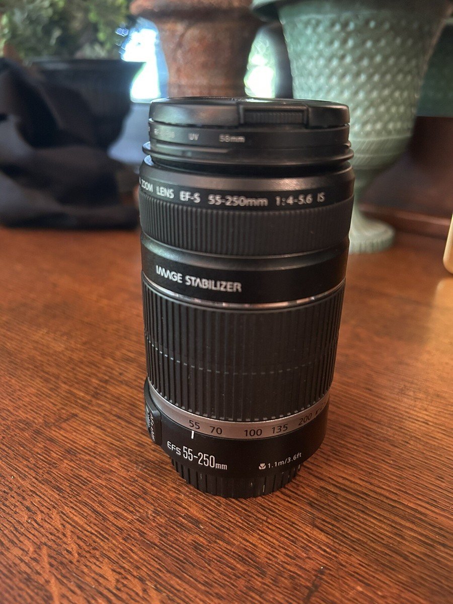 Canon EF-S 55-250mm f/4-5.6 IS Telephoto Zoom Lens For Canon Rebel