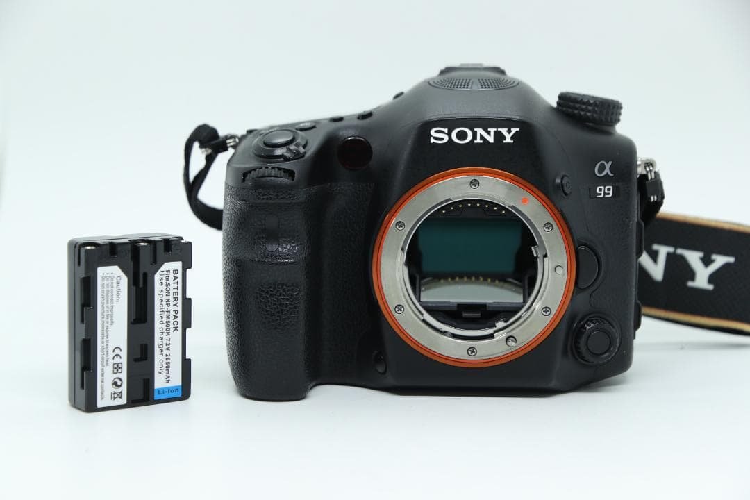 【U2046】 SONY α 99 SLT-A99V ソニー アルファ Best Digital SLR Camera | α99 35mm Camera | SLT-A99-A99V | Sony Taiwan